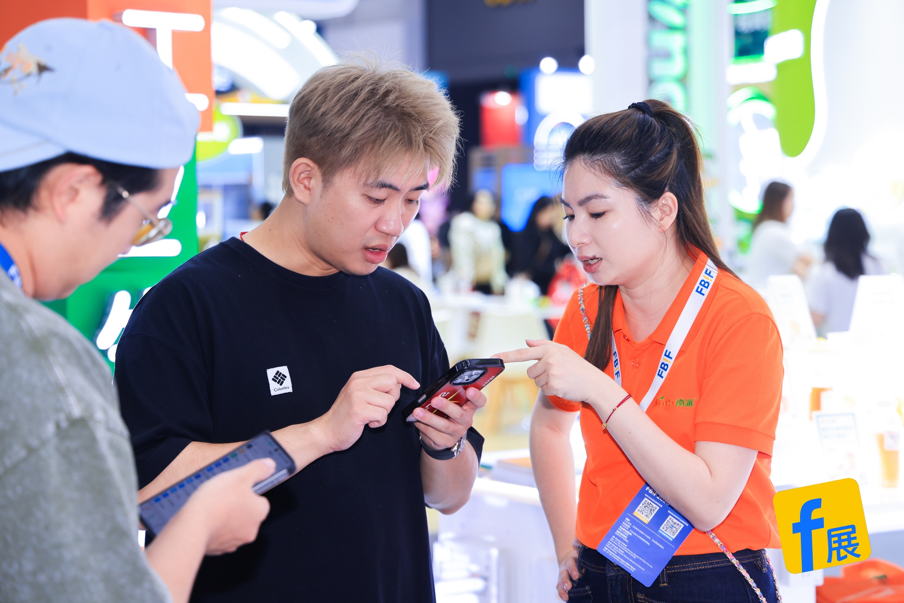 df32a4e70394fc2211fb7a7d8348cc30