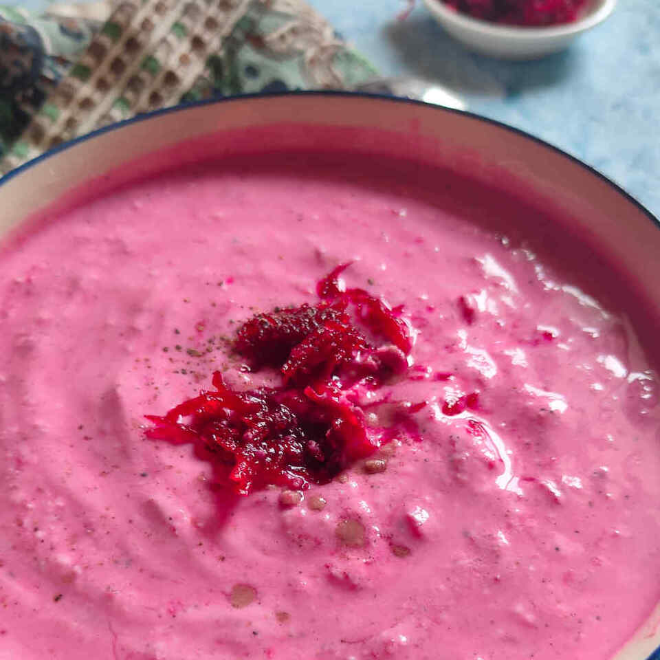 indian yogur beets dip (1)